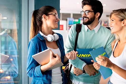 PAE - Programa de Apoio ao Estudante